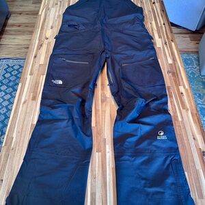 The North Face Men's Black Gore-Tex Ski Bibs